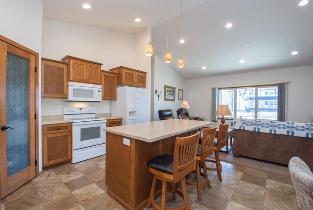 1106 6th Avenue NE, Dilworth, MN 56529