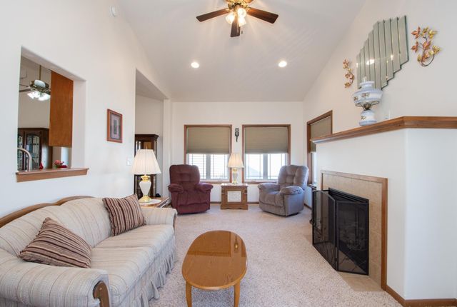 1106 6th Avenue NE, Dilworth, MN 56529