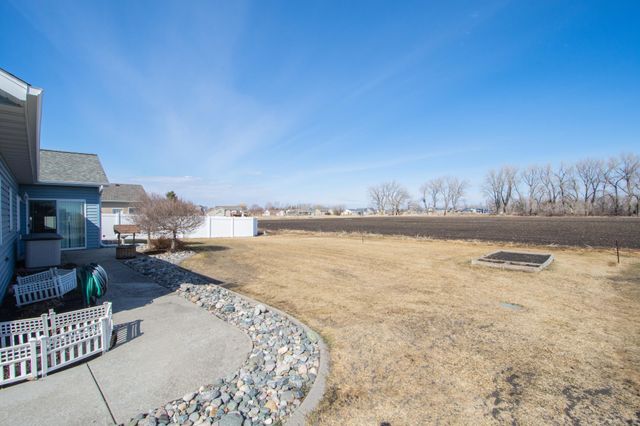 1106 6th Avenue NE, Dilworth, MN 56529