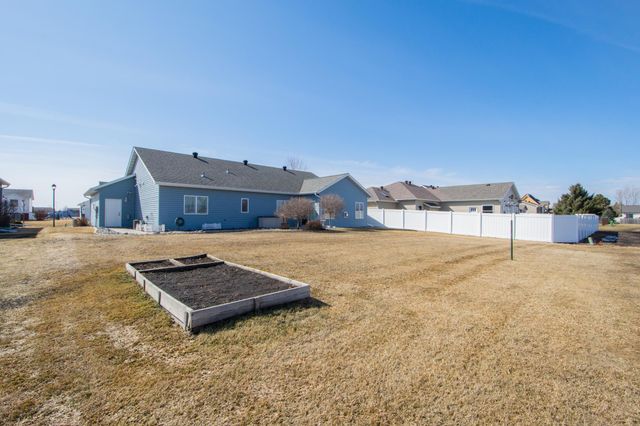 1106 6th Avenue NE, Dilworth, MN 56529