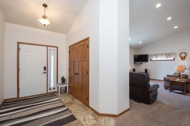 1106 6th Avenue NE, Dilworth, MN 56529