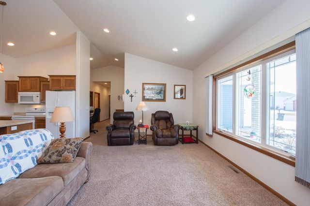 1106 6th Avenue NE, Dilworth, MN 56529