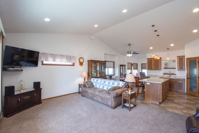 1106 6th Avenue NE, Dilworth, MN 56529