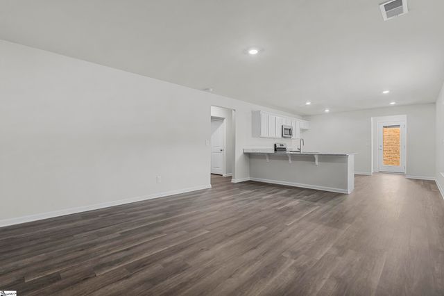 1010 S Welcome Road, Greenville, SC 29611