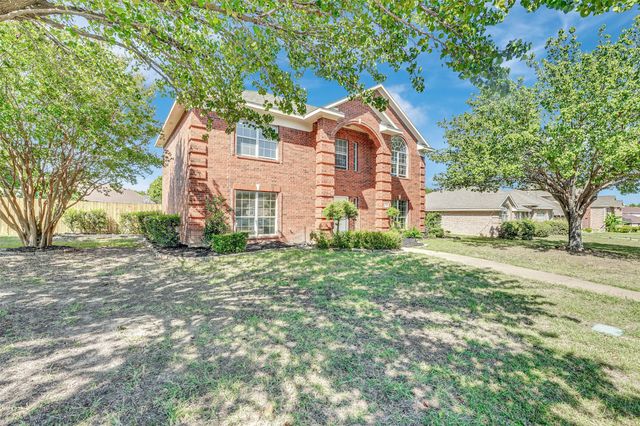 709 Teresa Drive, Desoto, TX 75115