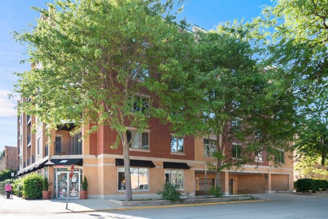 8000 Kilpatrick Avenue 2E, Skokie, IL 60076