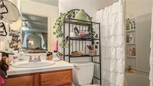 338 Saratoga Place, Riverdale, GA 30296