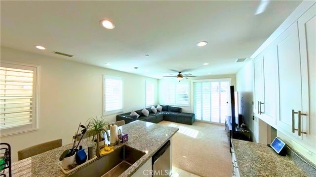 6035 Rio Bravo, Eastvale, CA 92880