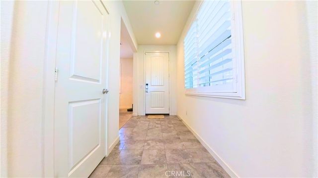 6035 Rio Bravo, Eastvale, CA 92880