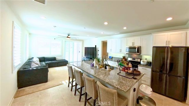 6035 Rio Bravo, Eastvale, CA 92880