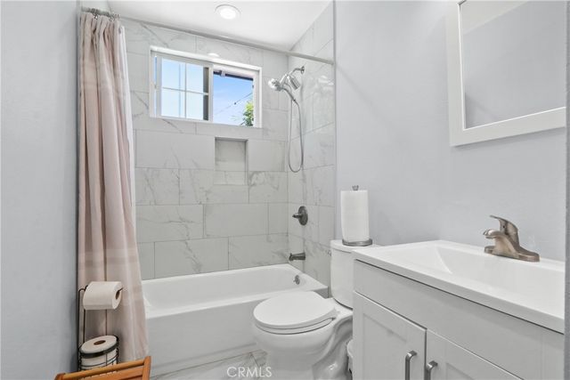 15811 Rosalita DR, La Mirada, CA 90638