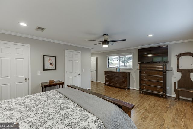 5984 Dolvin Lane, Buford, GA 30518