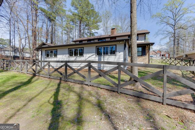 5984 Dolvin Lane, Buford, GA 30518