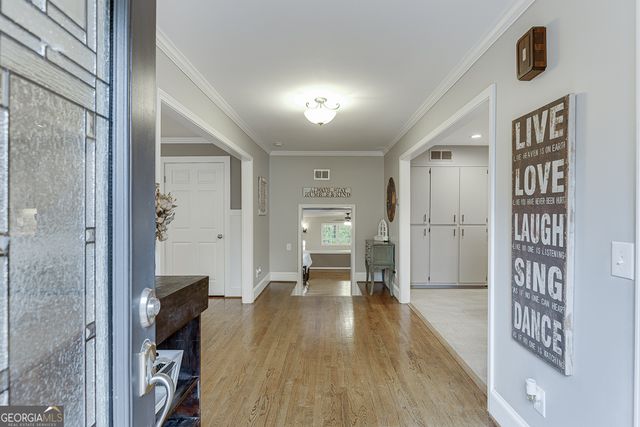 5984 Dolvin Lane, Buford, GA 30518