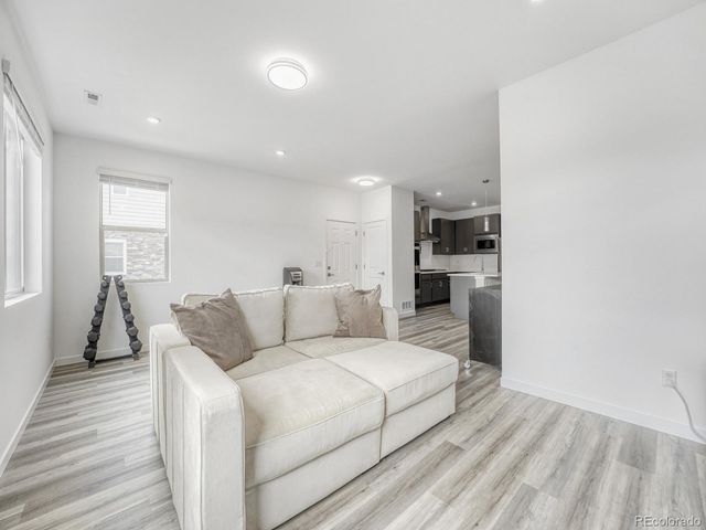 27693 E 1st Place, Aurora, CO 80018