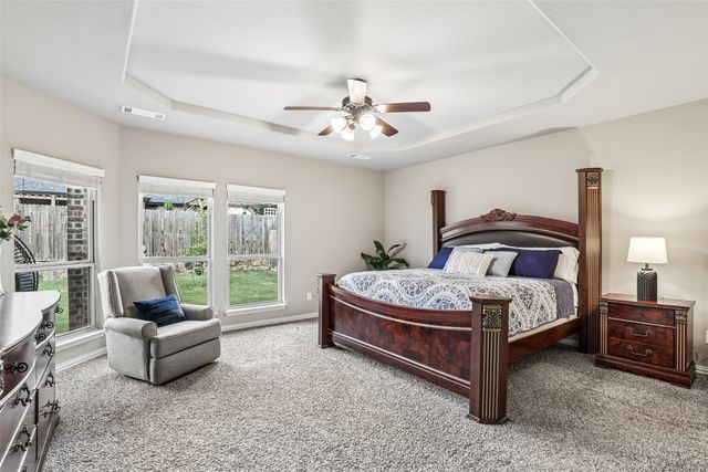 1325 Desert Barrel Drive, Fort Worth, TX 76177