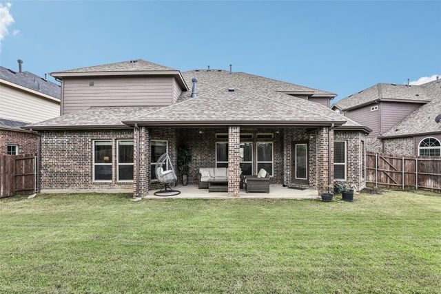 1325 Desert Barrel Drive, Fort Worth, TX 76177