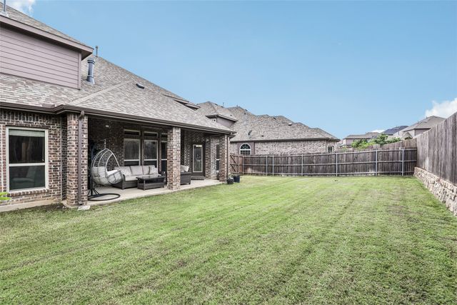 1325 Desert Barrel Drive, Fort Worth, TX 76177