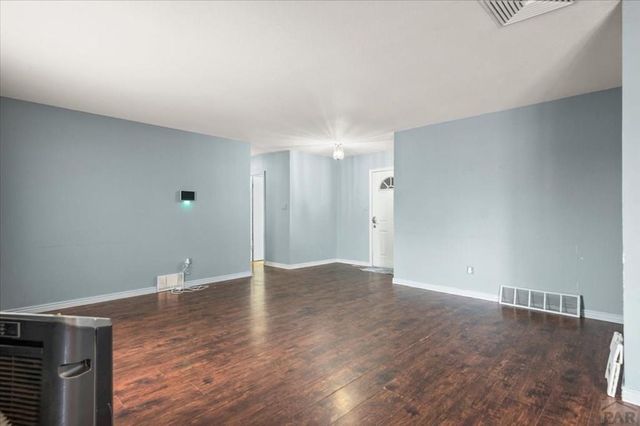 73 E Abarr Dr, Pueblo West, CO 81007