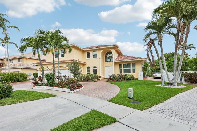 17211 SW 12th Street, Pembroke Pines, FL 33029