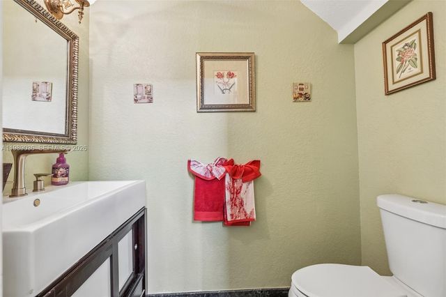 17211 SW 12th Street, Pembroke Pines, FL 33029