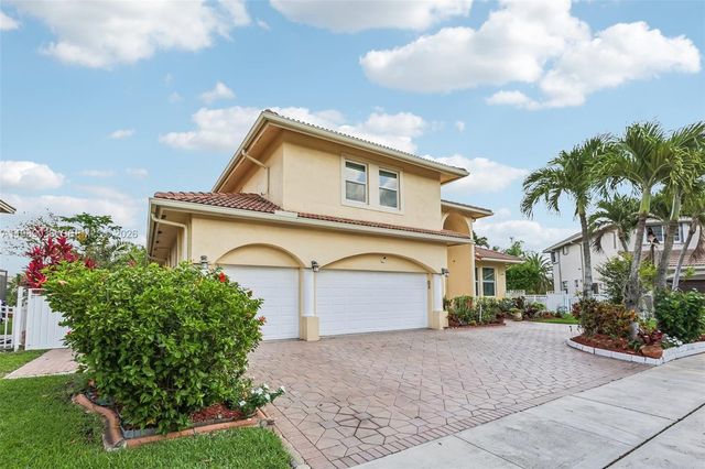 17211 SW 12th Street, Pembroke Pines, FL 33029