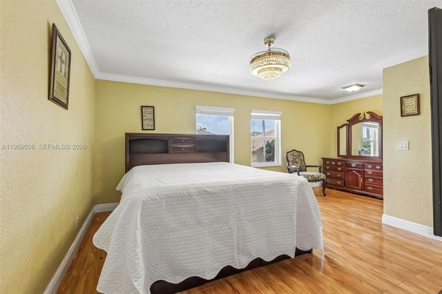17211 SW 12th Street, Pembroke Pines, FL 33029