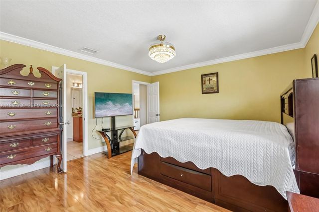 17211 SW 12th Street, Pembroke Pines, FL 33029