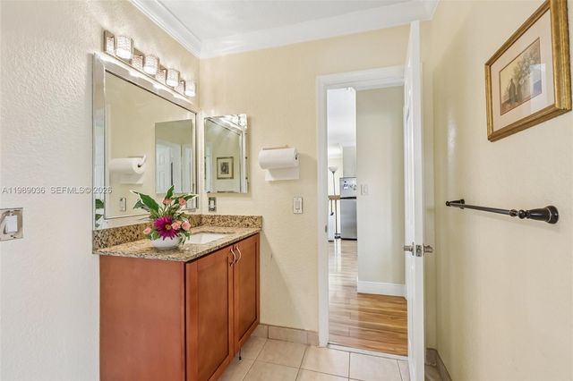 17211 SW 12th Street, Pembroke Pines, FL 33029