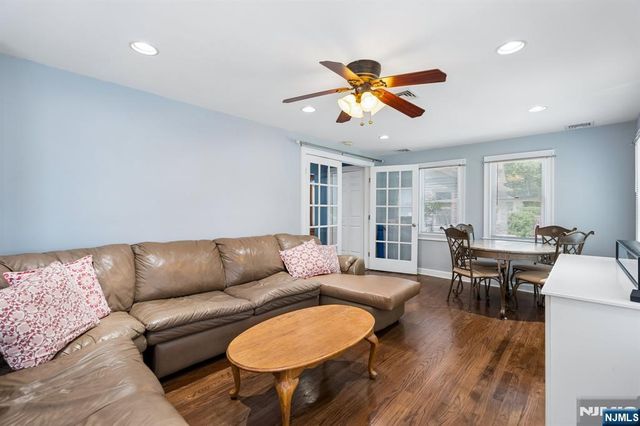 14 Chestnut Terrace, Bloomfield, NJ 07003