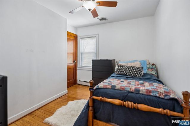 14 Chestnut Terrace, Bloomfield, NJ 07003