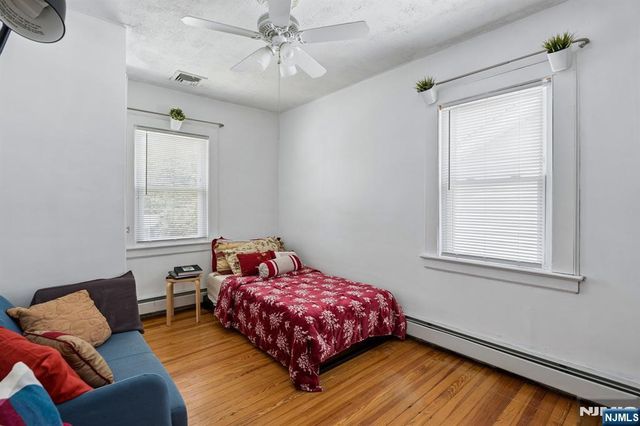 14 Chestnut Terrace, Bloomfield, NJ 07003