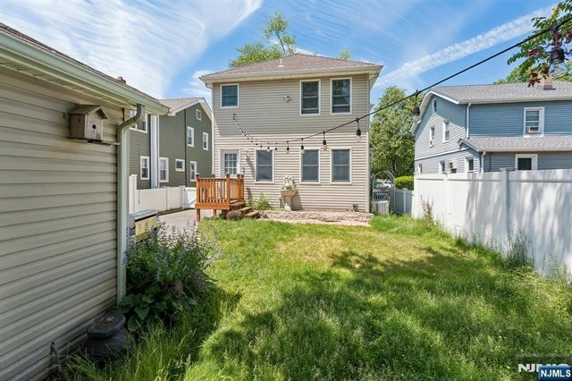 14 Chestnut Terrace, Bloomfield, NJ 07003