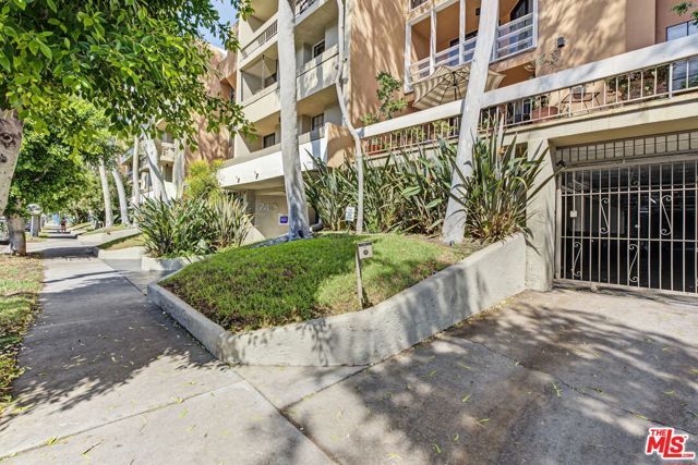 740 N Kings Road 314, West Hollywood, CA 90069