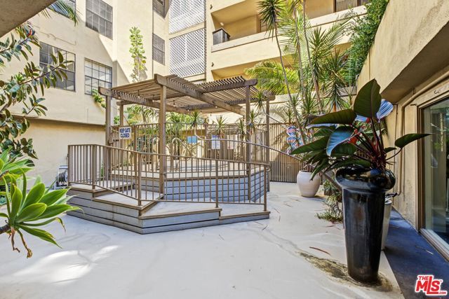 740 N Kings Road 314, West Hollywood, CA 90069