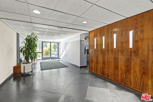 740 N Kings Road 314, West Hollywood, CA 90069
