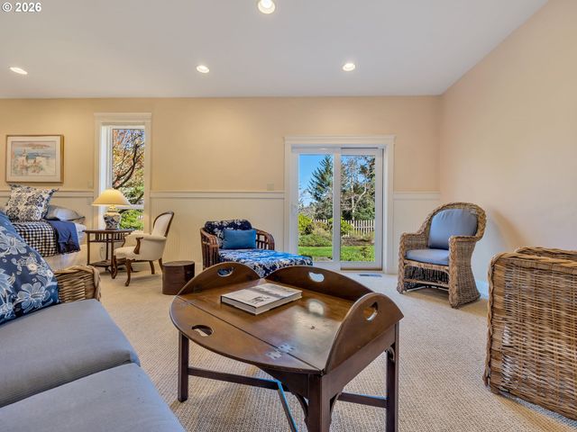 2537 PINE RIDGE Dr, Gearhart, OR 97138