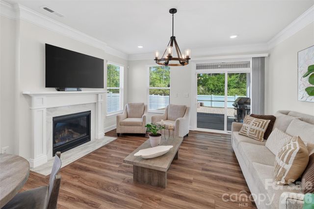 3881 Center Place Drive, Harrisburg, NC 28075