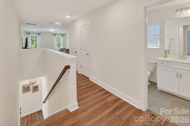 3881 Center Place Drive, Harrisburg, NC 28075