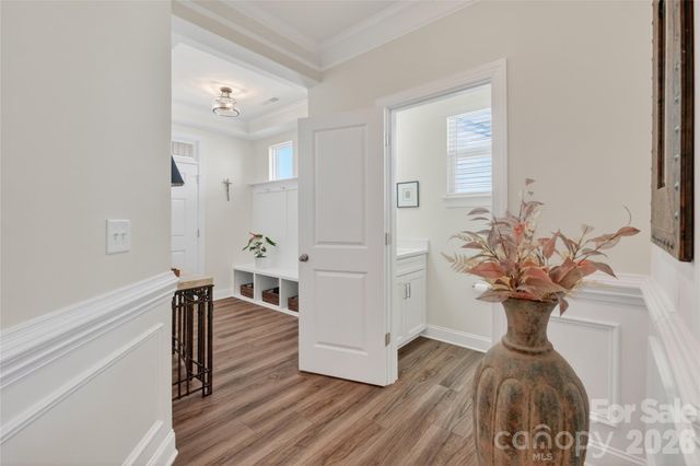 3881 Center Place Drive, Harrisburg, NC 28075