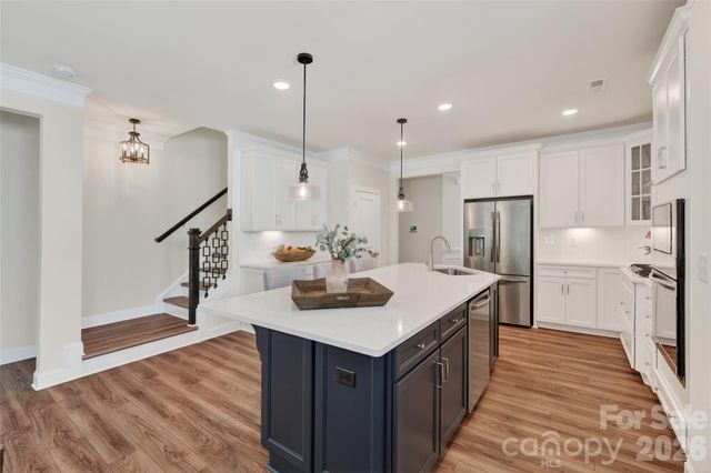 3881 Center Place Drive, Harrisburg, NC 28075