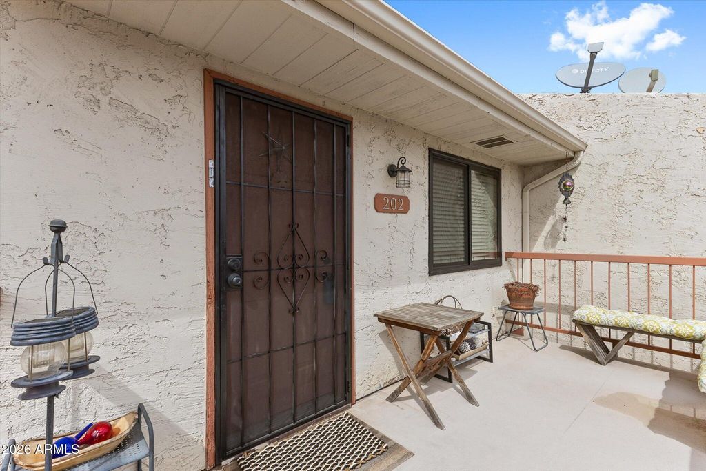 16805 E EL LAGO Boulevard 202, Fountain Hills, AZ 85268 — photo 3