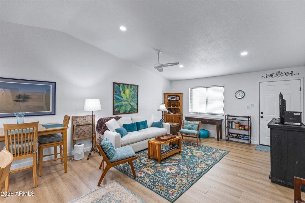 16805 E EL LAGO Boulevard 202, Fountain Hills, AZ 85268 — photo 5
