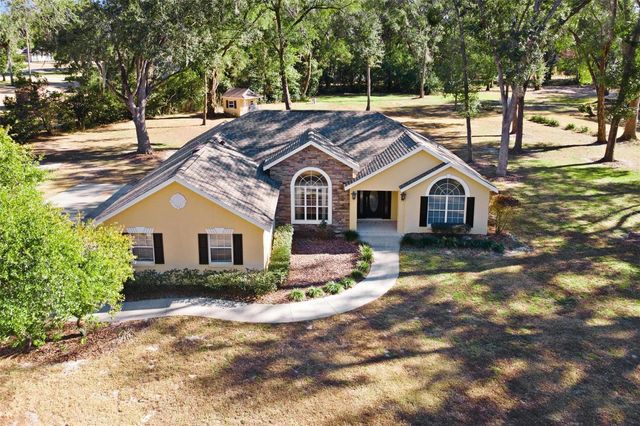 1803 OTTERS POND ROAD, Fruitland Park, FL 34731