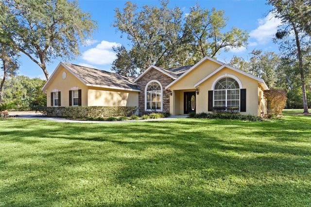 1803 OTTERS POND ROAD, Fruitland Park, FL 34731