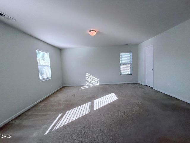 8 Duck Pond Court, Durham, NC 27703