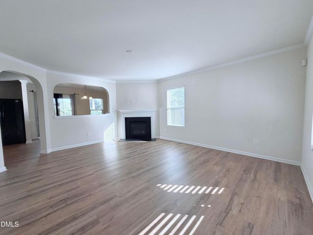 8 Duck Pond Court, Durham, NC 27703