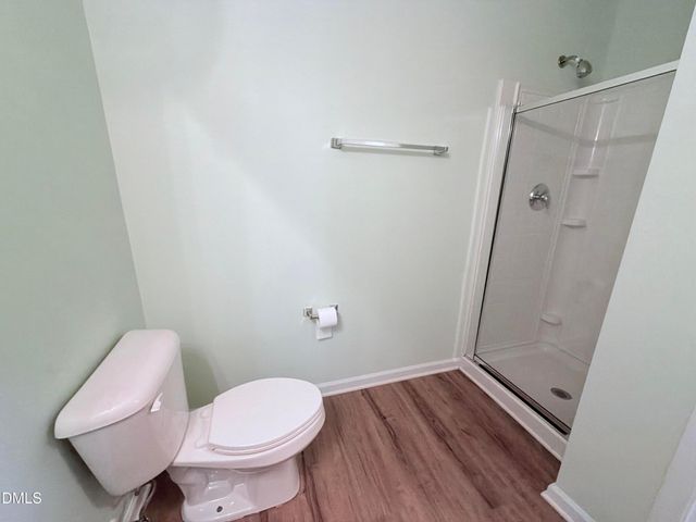 8 Duck Pond Court, Durham, NC 27703