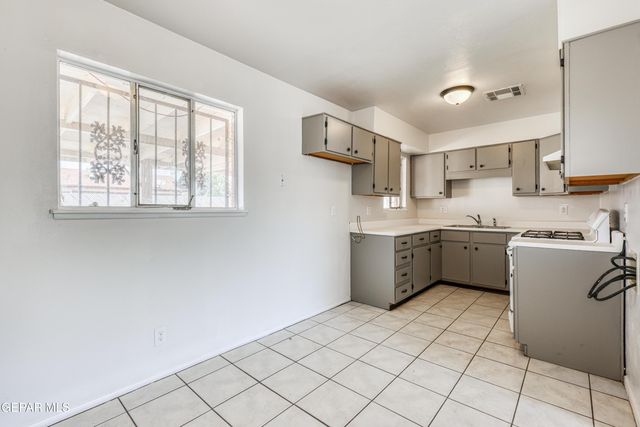 5821 VANGUARD Court, El Paso, TX 79924