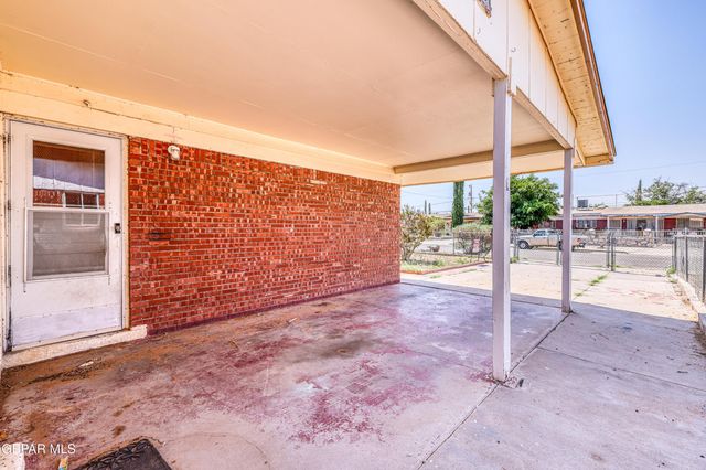 5821 VANGUARD Court, El Paso, TX 79924
